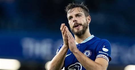 Cesar Azpilicueta breaks Chelsea silence with emotional message as transfer decision confirmed ...