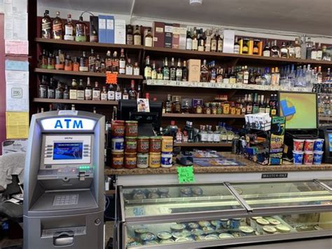 PINE & JONES MARKET - 69 Photos & 41 Reviews - Grocery - 1100 Pine St ...