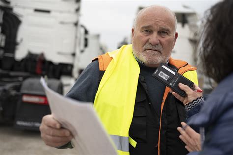 Emilio Seco Portavoz De La Plataforma En Defensa Del Transporte En