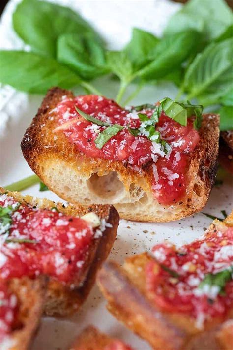 Pan Con Tomate Spanish Tomato Bread Mantitlement