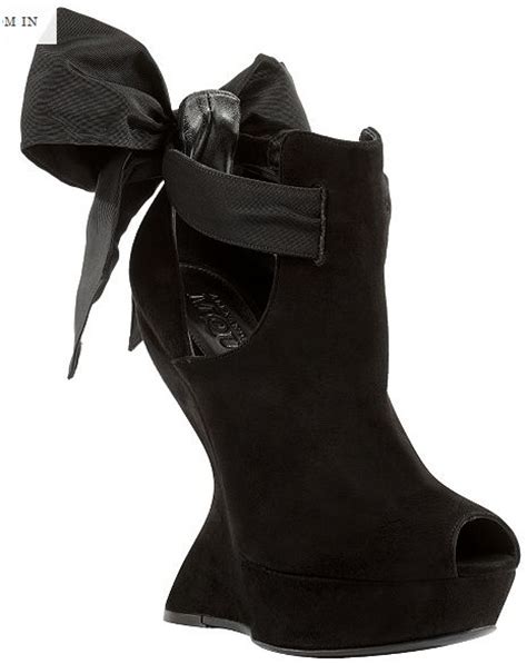 Alexander McQueen Heels - Women's Shoes Photo (27155141) - Fanpop