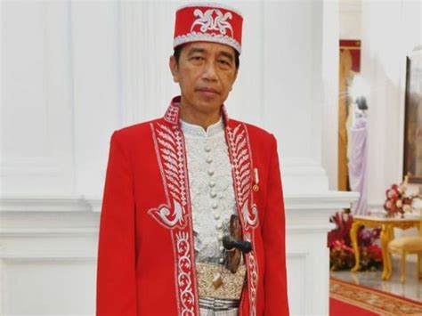 Presiden Jokowi Kenakan Baju Adat Buton Pada Hut Ri Agustus Tagar