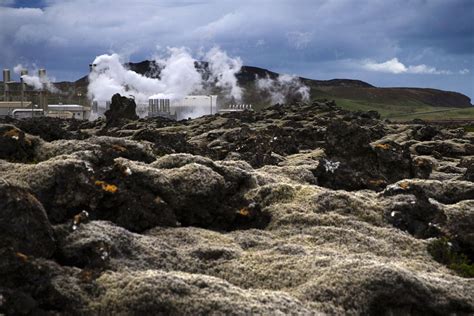 Iceland Volcano Update Magma Pools Near Power Station Eruption Risk Newsweek