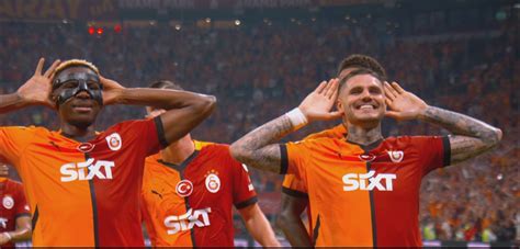 Osimhen Celebrates With Rival Striker Icardi