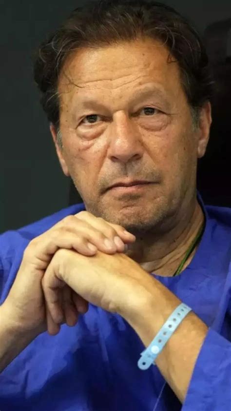 Why Pakistan police are after Imran Khan - Times of India