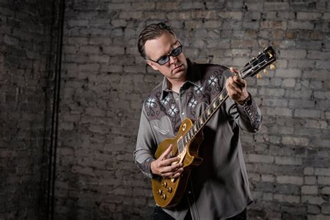 New Music Joe Bonamassa Announces New Album Time Clocks And Releases Single The Heart That