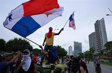 La Jornada Protesta en Panamá en defensa de zona boscosa