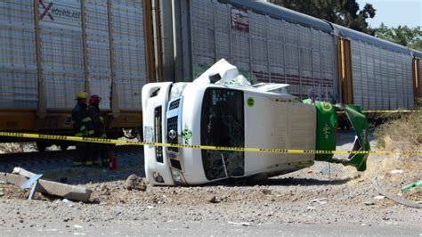 Muere Conductor De Camioneta De Transporte De Personal Tras Impactar