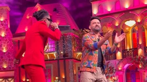 Mc Stan Raps Basti Ka Hasti At Kapil Sharma Show Asks Audience Kya