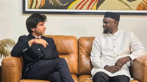 EN COULISSES Ousmane Sonko Rencontre Juan Branco Nettali