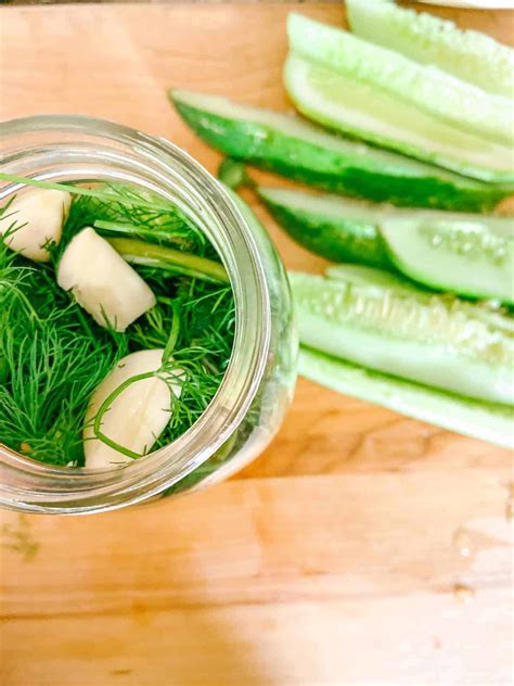 Dill Pickle Recipe - 24 Hour Recipe for all your garden cucumbers