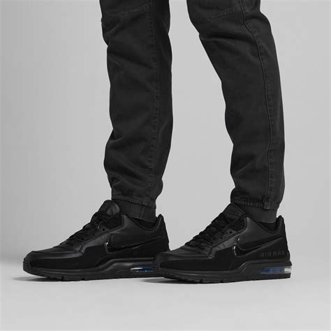 Nike Mens Air Max Black Gum Trainers