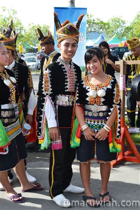 Pakaian Tradisional Etnik Etnik Di Sabah Maruwiah Ahmat Traditional