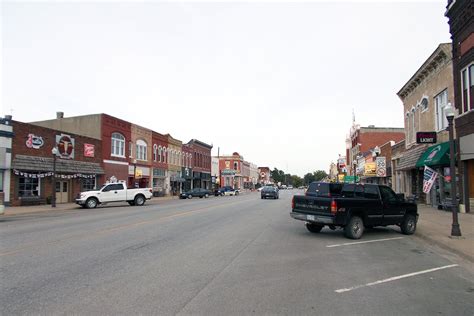 10 Must Visit Small Towns In Kansas Head Out Of Wichita On A Road