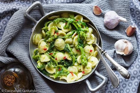 Orecchiette Con Le Cime Di Rapa