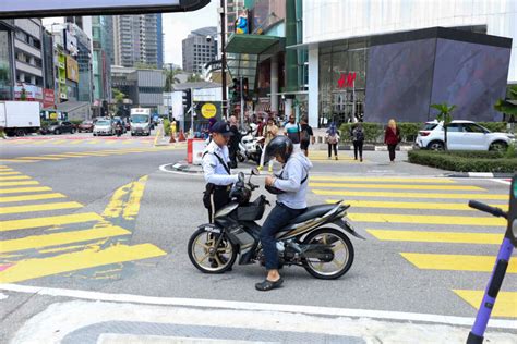 Polis Kl Op Undang Bm Paul Tan S Automotive News