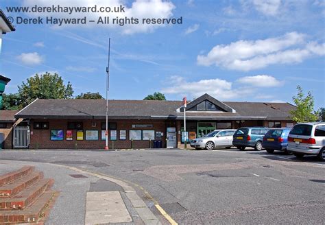 Oxted Station and Oxted Viaduct - Derek-Hayward