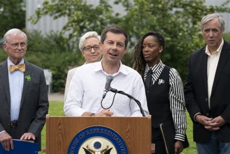 U S Transportation Secretary Pete Buttigieg Tours Portlands Nd