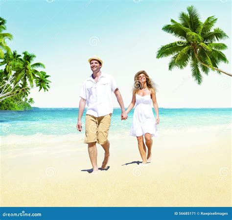 Honeymoon Couple Summer Beach Dating Concept Stock Image Image Of Couple Enjoying 56685171