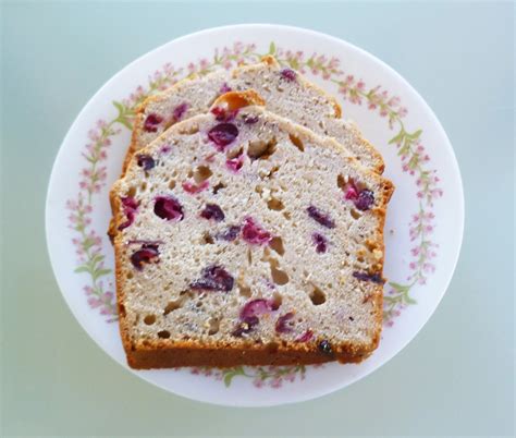 Coconut & Lime: Cranberry-Cranberry Bread