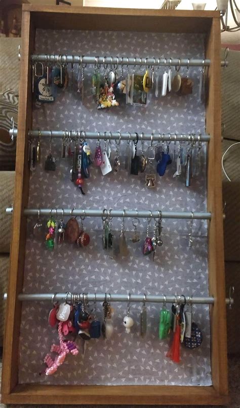 DIY Keychain Display Tutorial | Battle Kim of the Republic