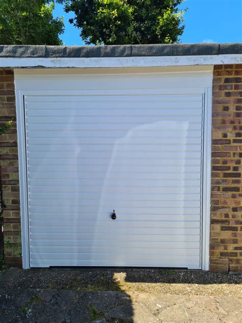 Garage Doors In High Wycombe Garage Doors South East Abr Garage Doors