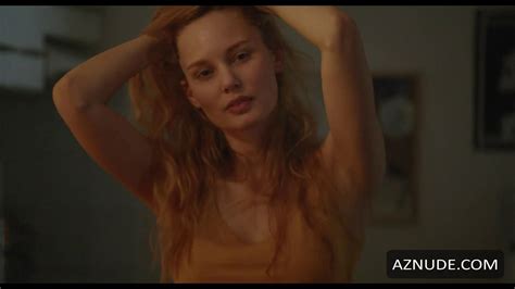 VALENTINE PAYEN WICAKSONO Nude AZNude