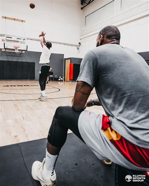 Lebron James Shows Off Nike Lebron 21 Purple Rain