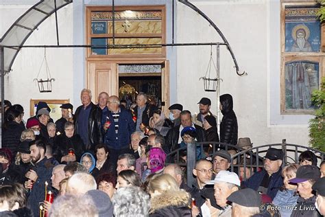 Foto Slujba de Înviere la Biserica Sfinții Părinți Ioachim și Ana