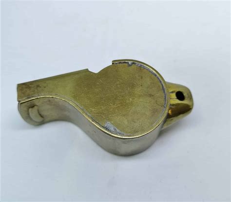 Us Ww2 Army Regulation Whistle Solid Brass Cm 1940 Militaria Met Een Verhaal