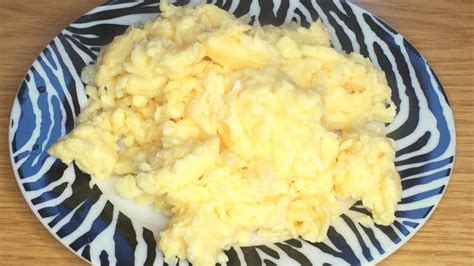 Scrambled Eggs Inspired By Gordon Ramsay How To Make Scrambled Eggs