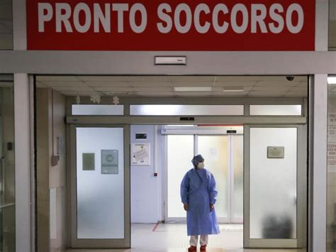 Nuovo Contratto Sanit Aumenti Per Chi Lavora In Pronto Soccorso