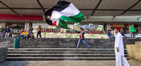 Foto Aksi Boikot Produk Israel Megatrust