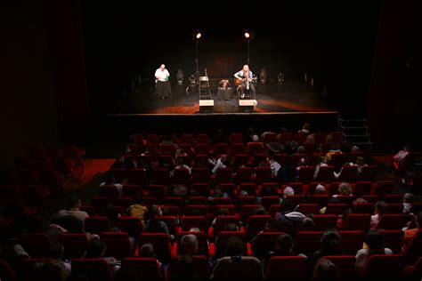 Mike Et Riké Au Carré Sam à Boulogne Sur Mer