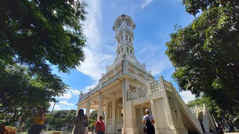 La torre del reloj de San Vicente el atractivo turístico que no debes