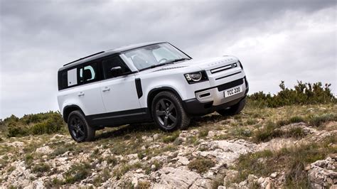 Land Rover Defender Plug In Hybrid 2023 Review The Erudite Landie Car Magazine