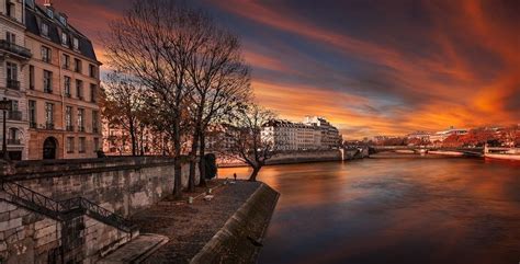 Seine River Cruise & Paris By Night Tour | Tickets 'n Tour