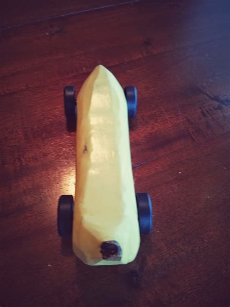 My Busy Beehives Banana Pinewood Derby Car