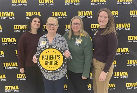 Recognizing UI Health Care providers with top scores for patient