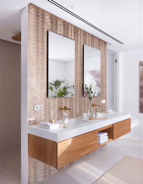 Muebles de baño modernos prácticos y llenos de estilo