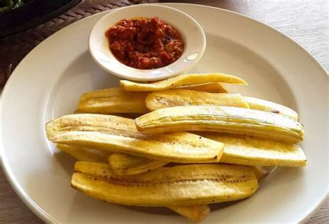 kudapan manado halal  recommended manado baswara