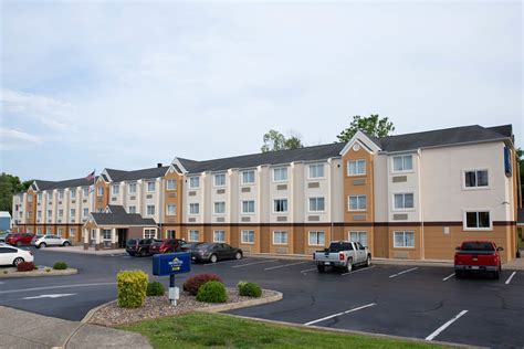 Microtel Inn & Suites by Wyndham Charleston WV | Charleston, WV Hotels