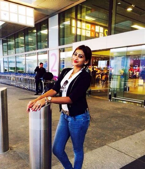 Sri Lankan Sexy Actress And Model Piumi Hansamali Hot Photos