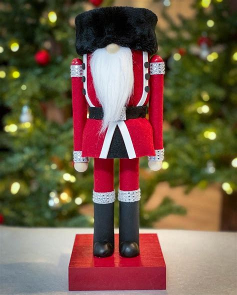 Diy Nutcracker Gnomes Tutorial Nutcrackers Diy Christmas Gnome