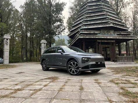 试驾小鹏g9：50万以内最好suv，却能揪着保时捷卡宴比！搜狐汽车搜狐网