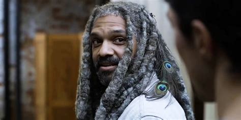 The Walking Dead: Khary Payton Says Ezekiel Has to Go Out Fighting