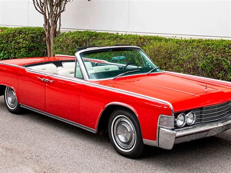 1965 Lincoln Continental Convertible Sold At Mecum Kissimmee 2021 Classic