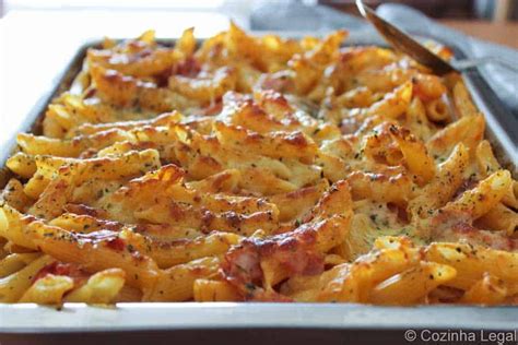 Macarrão de forno cremoso presunto e queijo