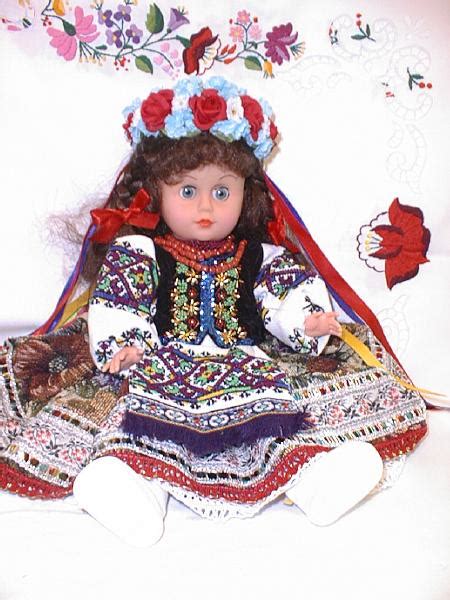 Ukrainian Dolls With Handmade Embroidered Costumes