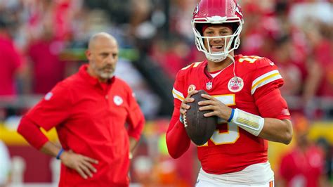 Analyzing Patrick Mahomes' Week 1 Performance: Moving Beyond the Stats ...